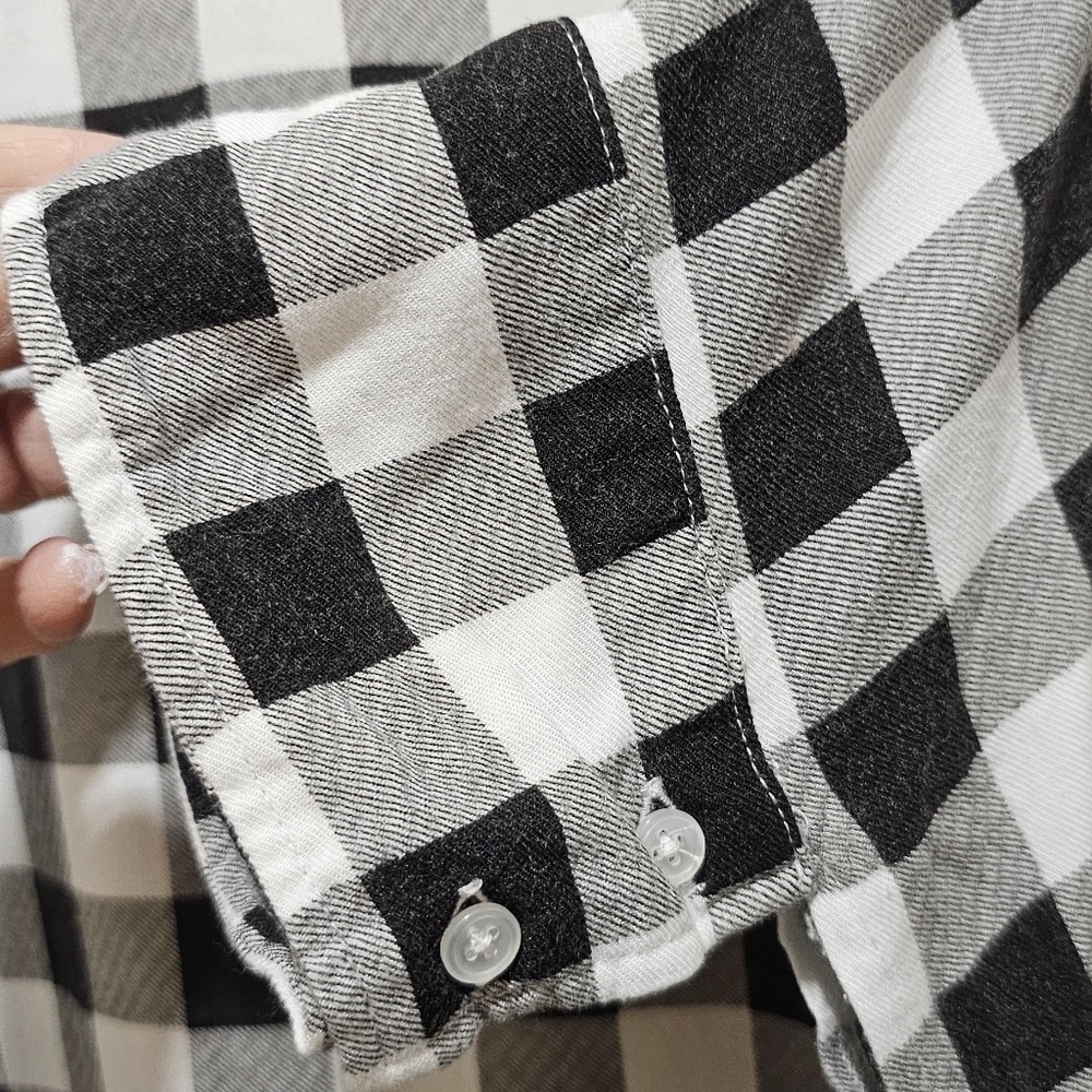 Sonnet James Oversized Top - Picture 4 of 8